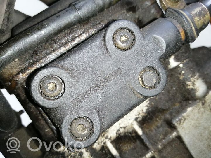 Volvo S80 Pompe d'injection de carburant à haute pression 074130110M