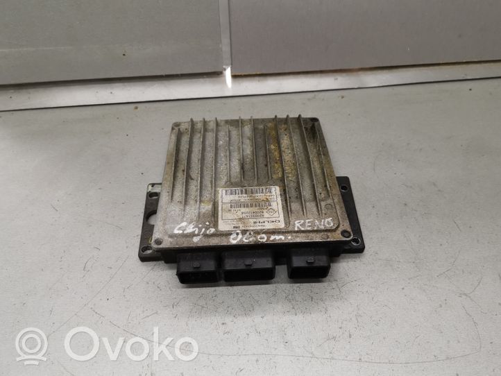 Renault Clio II Sterownik / Moduł ECU 8200331477