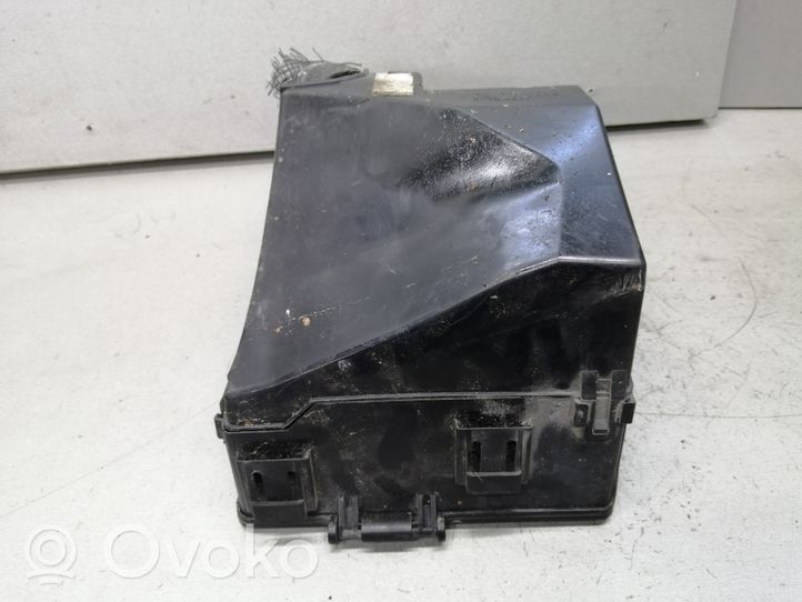 Jaguar S-Type Module de fusibles XW4T14A067B