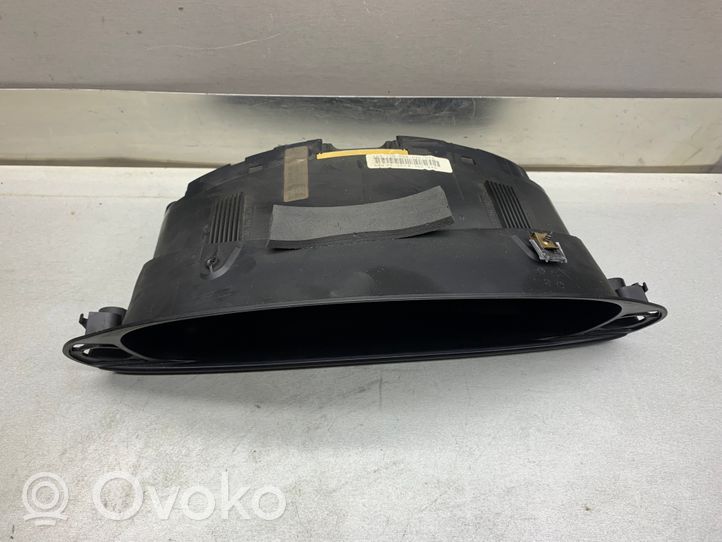 BMW 3 E36 Tachimetro (quadro strumenti) 88311220