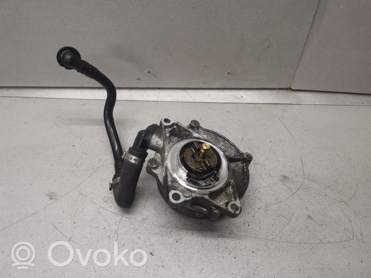 Audi A8 S8 D2 4D Vacuum pump 057145100B