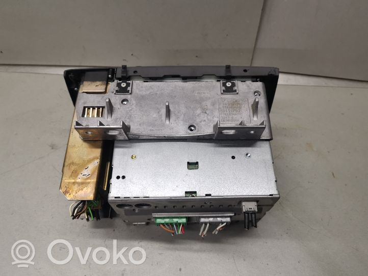 Volvo V70 Radio/CD/DVD/GPS-pääyksikkö 9452057