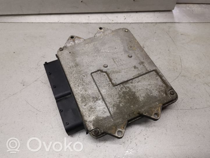 Opel Corsa C Engine control unit/module 55196352