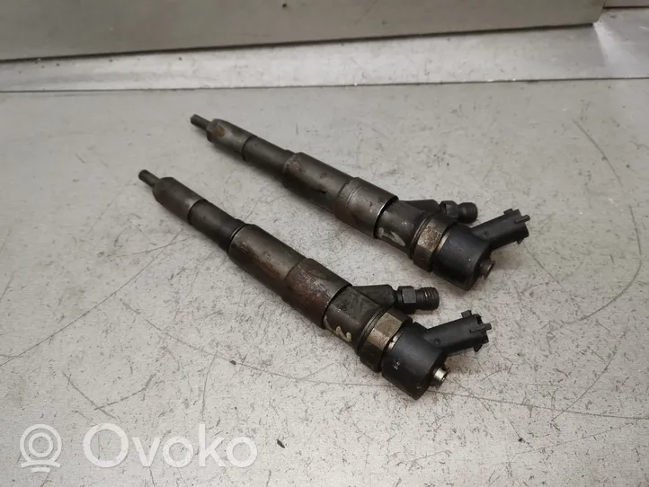 BMW 5 E39 Fuel injectors set 0445110047