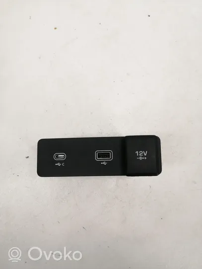 Jaguar I-Pace Connecteur/prise USB L8B219E110CC