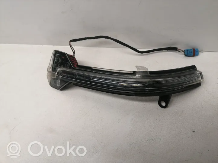 BMW 7 F01 F02 F03 F04 Voyant lumineux de rétroviseur 7308535