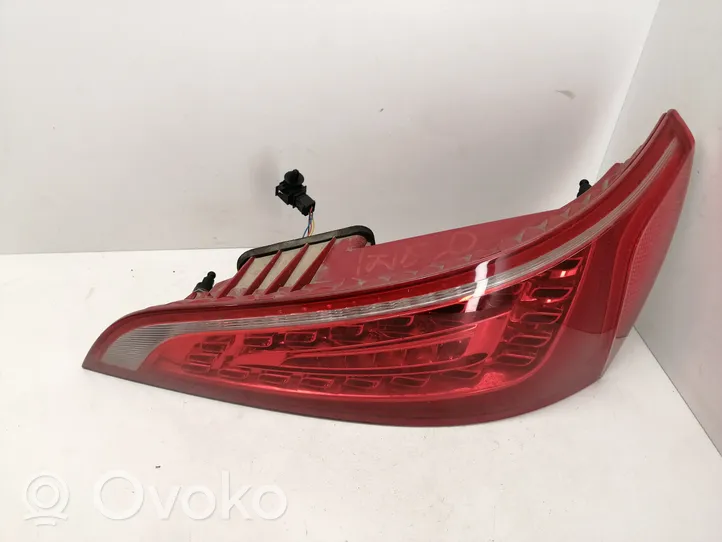 Audi Q5 SQ5 Takaluukun takavalot 8R0945094A