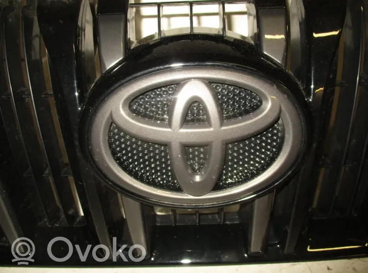 Toyota Land Cruiser (J150) Grotelės priekinės 5310160660