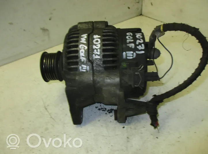 Volkswagen Golf III Generatore/alternatore 0123315002