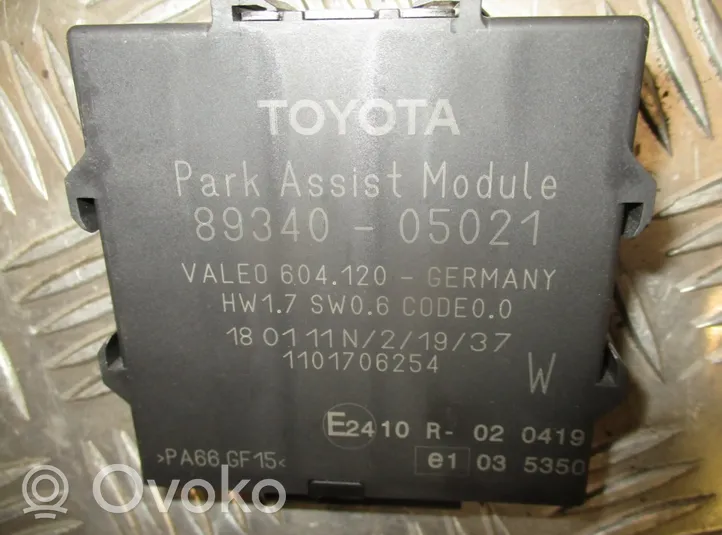 Toyota Avensis T270 Pysäköintitutkan (PCD) ohjainlaite/moduuli 8934005021
