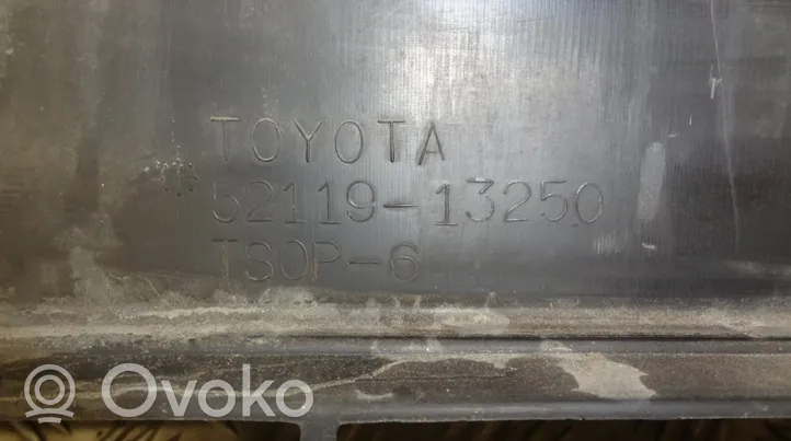 Toyota Corolla Verso E121 Zderzak przedni 5211913250