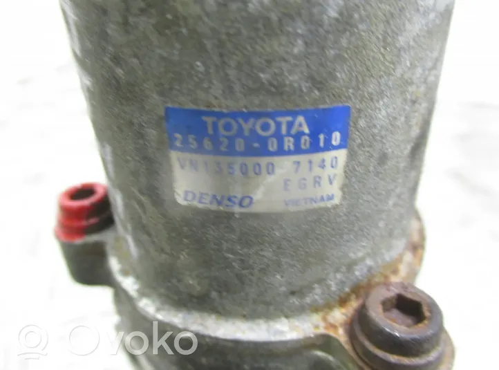 Toyota Corolla Verso E121 EGR vožtuvas 135007140