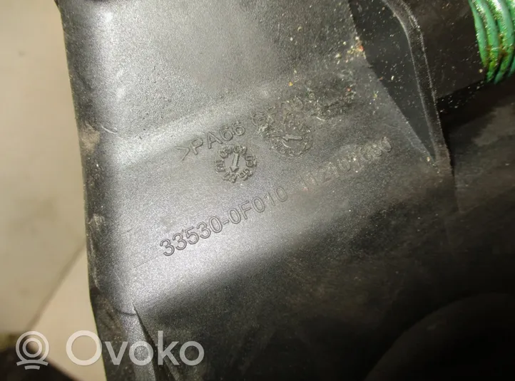 Toyota Corolla Verso E121 Vaihteenvalitsimen verhoilu 335300F010