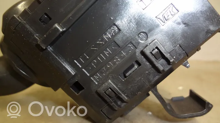 Honda CR-V Interruptor del limpiaparabrisas M29843