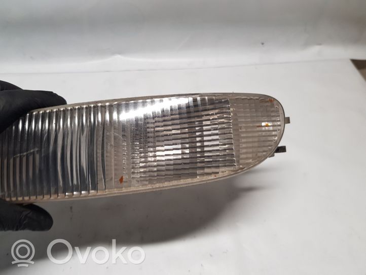 Ford Scorpio Front indicator light 14530500