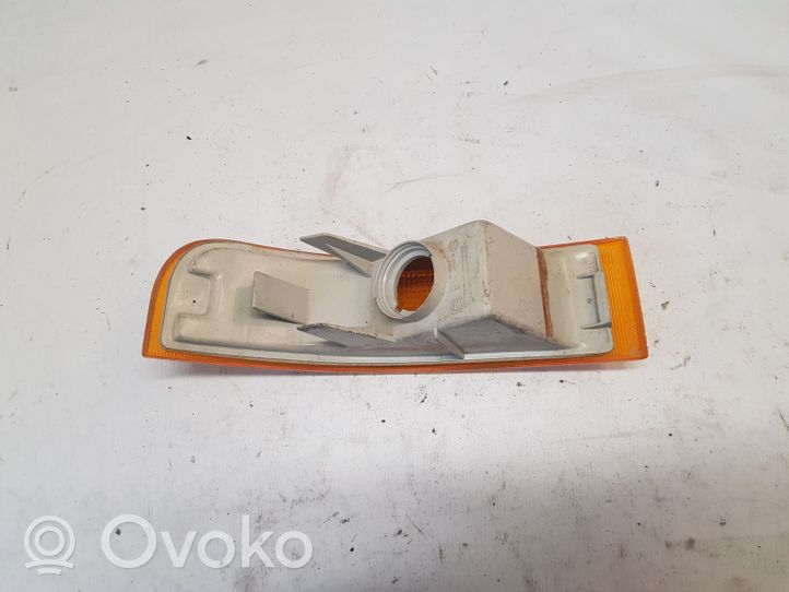 Opel Senator B Indicatore di direzione paraurti anteriore 42734R6