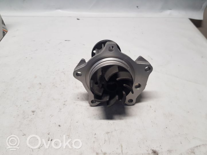 Ford Sierra Water pump 6457409