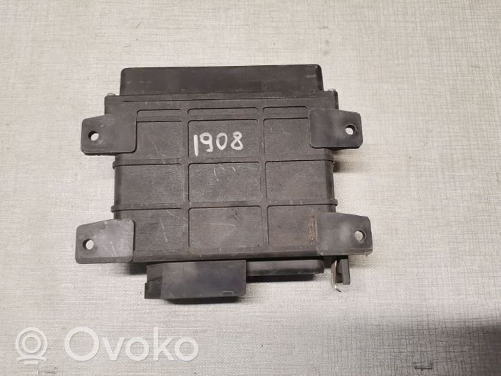 Saab 9000 CC Calculateur moteur ECU 0227400104