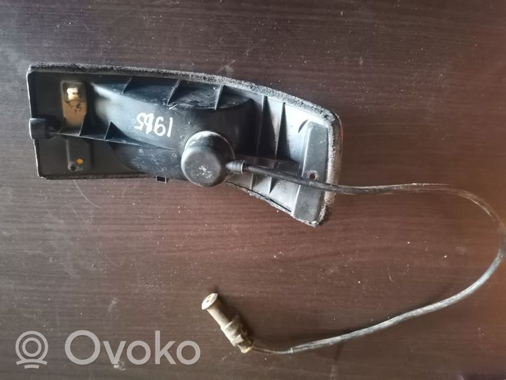 BMW 5 E28 Indicatore di direzione anteriore ULO3370217