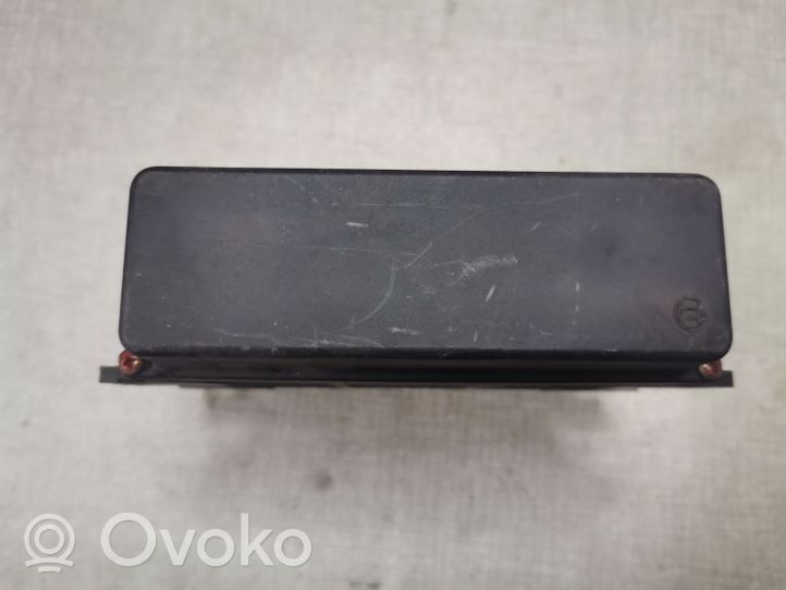 Saab 9000 CC Sterownik / Moduł ECU 0227400104