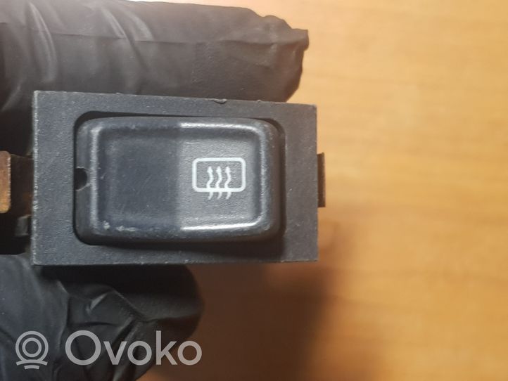 Volkswagen Golf I Windscreen/window heater switch 321959621B