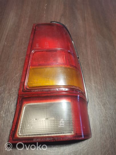 Mazda Capella IV Lampa tylna 0437897