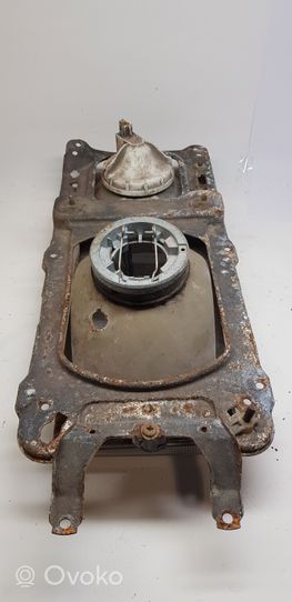 Volkswagen Scirocco Phare frontale 301127761