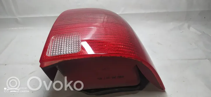 Volkswagen PASSAT B5 Lampa tylna 3B9945112F