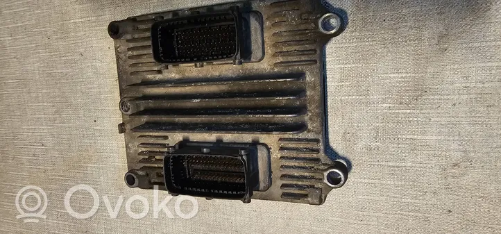 Opel Vectra C Sterownik / Moduł ECU 12210443