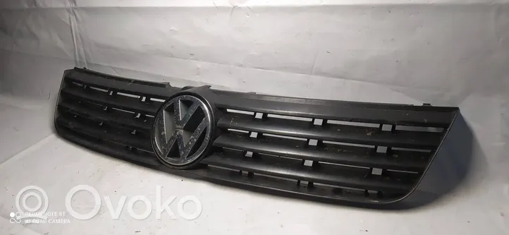 Volkswagen PASSAT B5 Front grill 3B0853653C