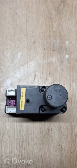 Audi A4 S4 B5 8D Central locking vacuum pump 4A0862257F