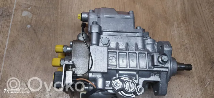 Volvo V70 Fuel injection high pressure pump 0460415990