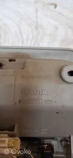 Toyota Corolla Verso E121 Éclairage lumière plafonnier avant 8126013030