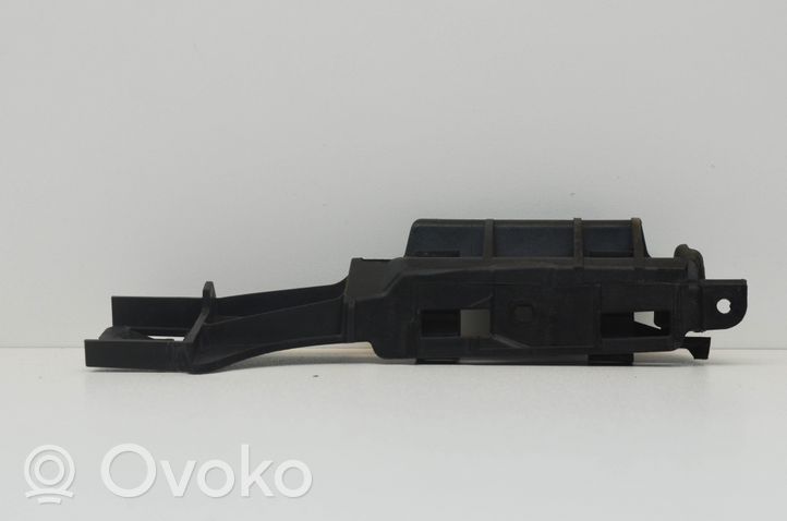 Audi A5 8T 8F Staffa angolare del supporto di montaggio del paraurti 8T0807889