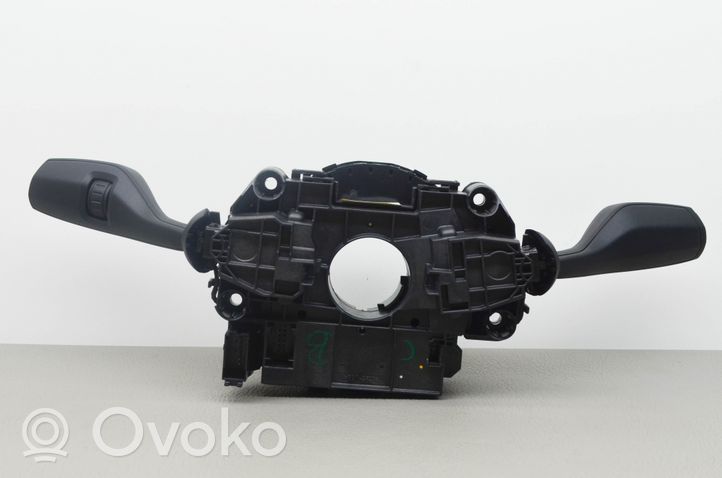 BMW 5 G30 G31 Leva/interruttore dell’indicatore di direzione e tergicristallo 9437970