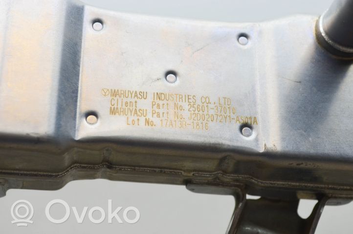 Toyota Prius (XW30) EGR-venttiili/lauhdutin 2560137010