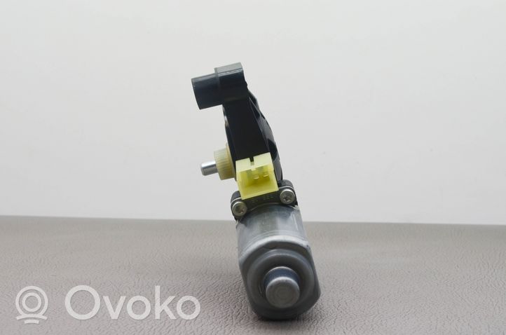 Audi A4 S4 B9 Motorino alzacristalli della portiera anteriore 8W0959802