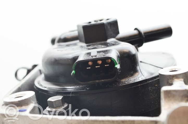 9676133489 Peugeot 3008 II Kraftstofffilter, 40.00 € | RRR 