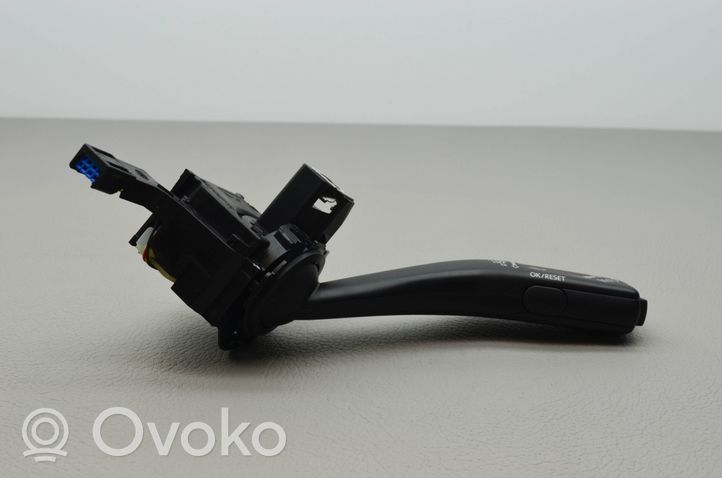 Volkswagen Tiguan Manetka / Przełącznik prędkości wycieraczek 1K0953519J