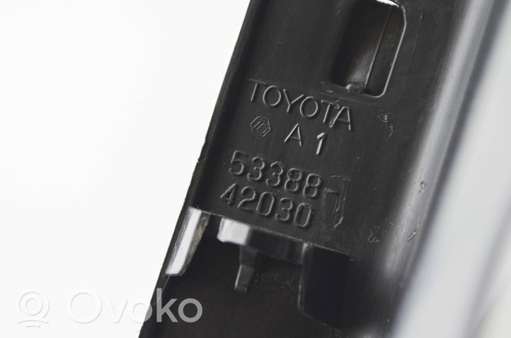 Toyota RAV 4 (XA40) Polttoainesäiliön korkin suoja 5338842030