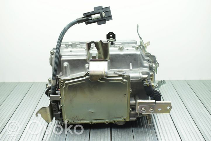 Toyota RAV 4 (XA40) Convertitore di tensione inverter G92A042030