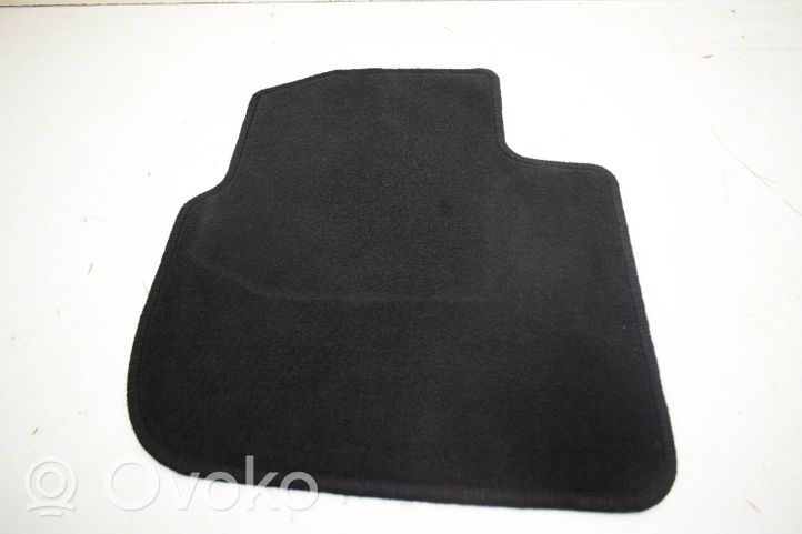 Skoda Rapid (NH) Kit tapis de sol auto 5JB863011