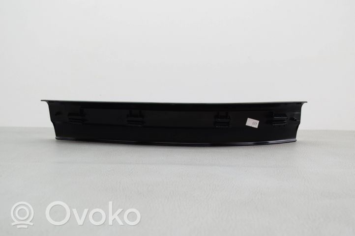 BMW X1 F48 F49 Rear sill trim cover 7326812