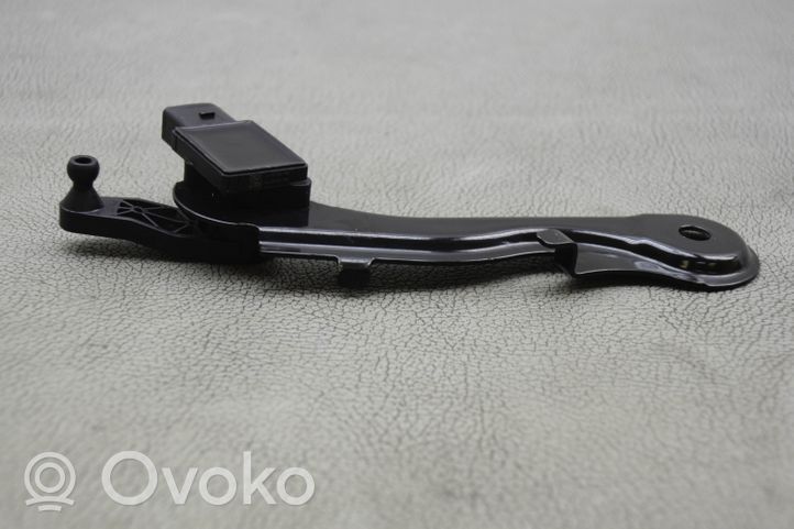 Audi Q5 SQ5 Czujnik poziomowania tylnego zawieszenia pneumatycznego 80A941310E