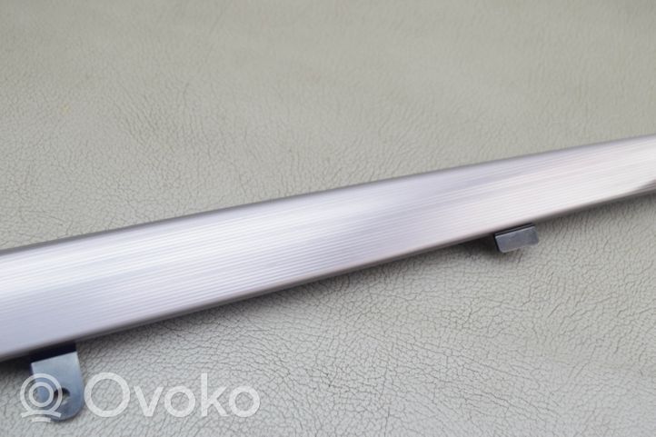 Lexus RX 450H Rivestimento pulsantiera finestrino della portiera posteriore 677830E040