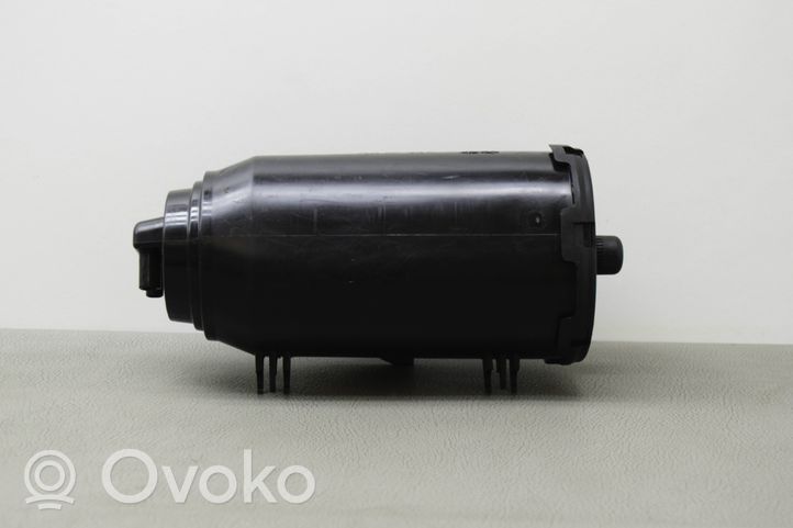 Mercedes-Benz C W205 Cartouche de vapeur de carburant pour filtre à charbon actif A0004700559