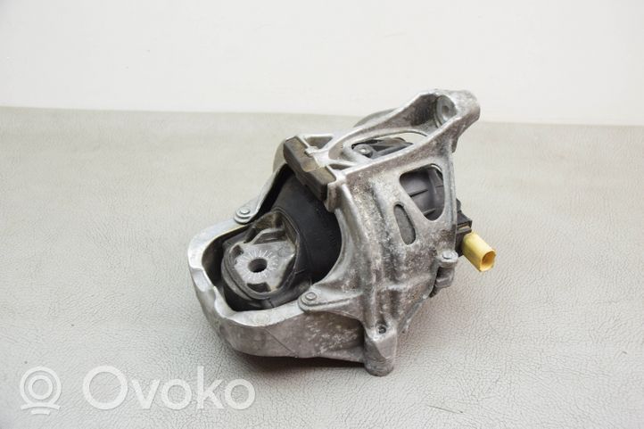 Audi Q7 4M Supporto di montaggio del motore 782215147919