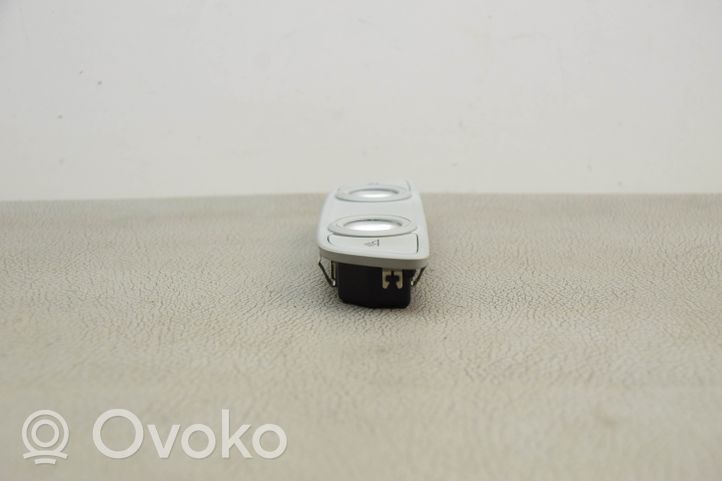 Audi A4 S4 B9 Illuminazione sedili anteriori 4M0947111