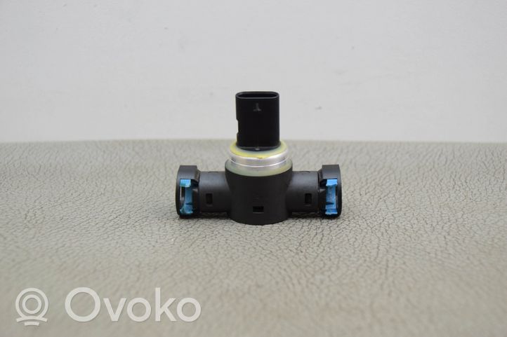 Volvo XC90 Sensor de presión de combustible 31432653