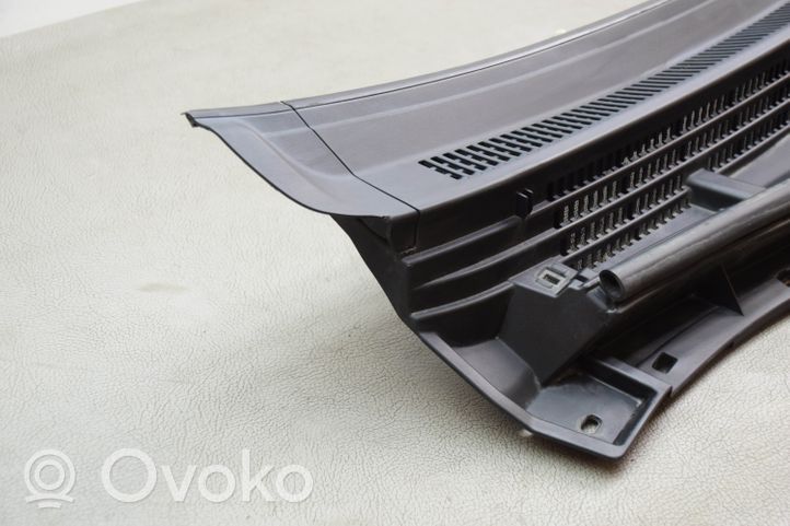 Toyota Prius (XW30) Wiper trim 5578147120